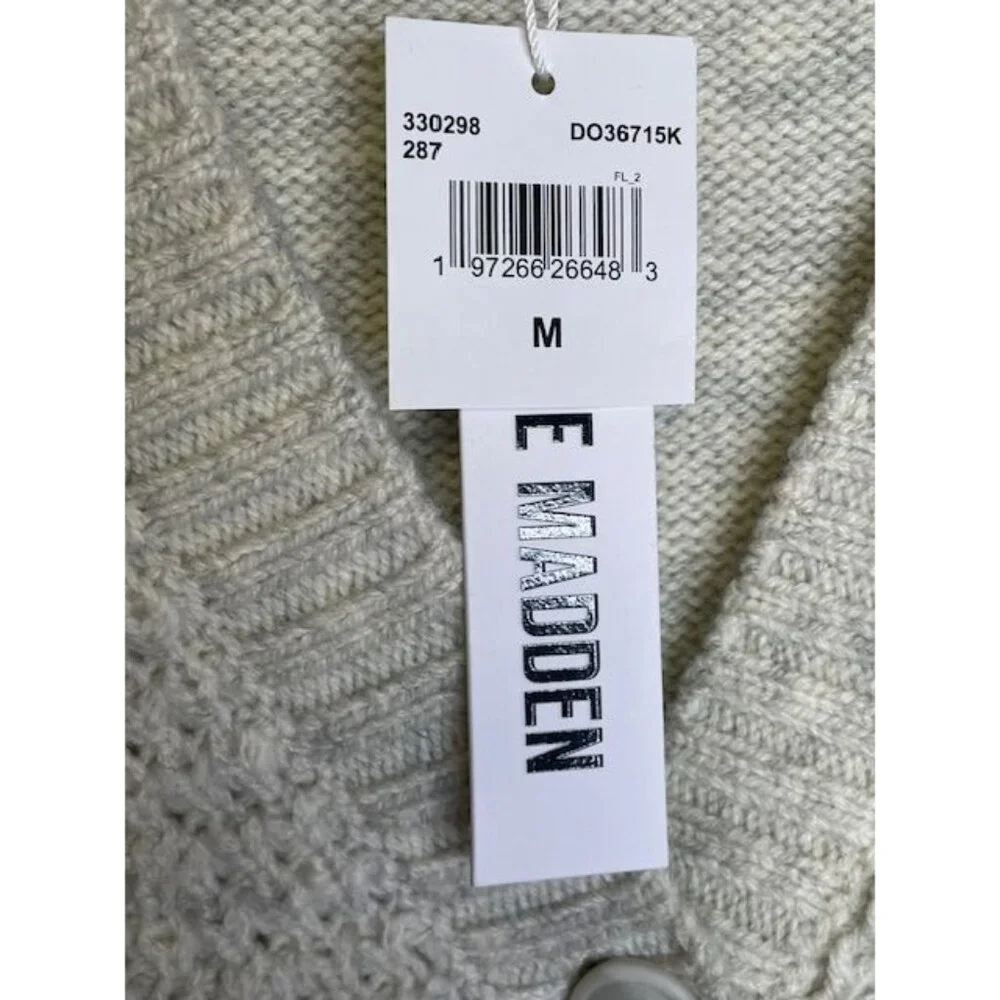 Steve Madden Knit button Cardigan MEDIUM (899) - Picture 7 of 10